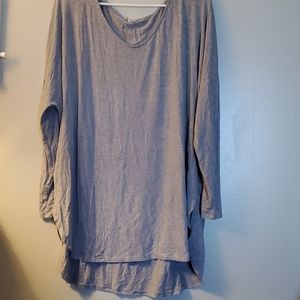 Womans long sleeve shirt